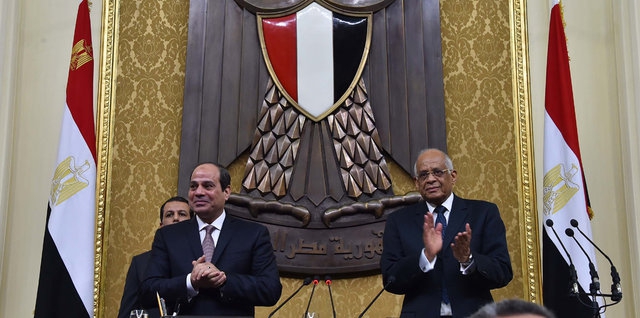 فراکسیون اکثریت در پارلمان مصر حمایت خود را از سیسی اعلام کرد