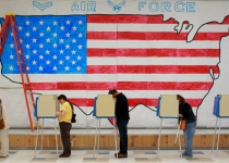 انتخابات میاندوره‌ای آمریکا: دموکرات‌ها کنترل مجلس نمایندگان را به دست گرفتند