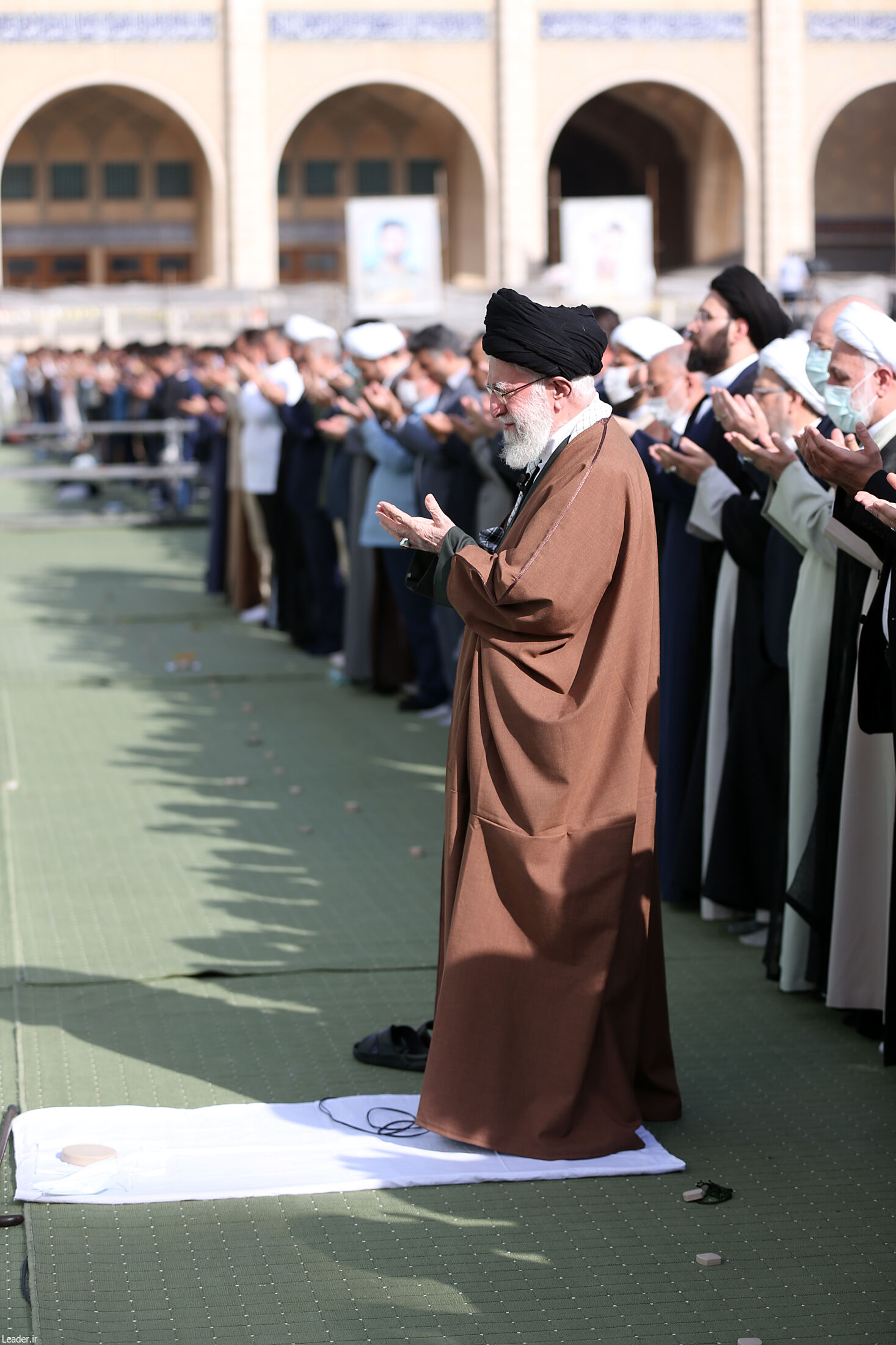 گزارش تصویری از برگزاری نماز عید فطر به امامت آیت الله خامنه‌ای در مصلی تهران