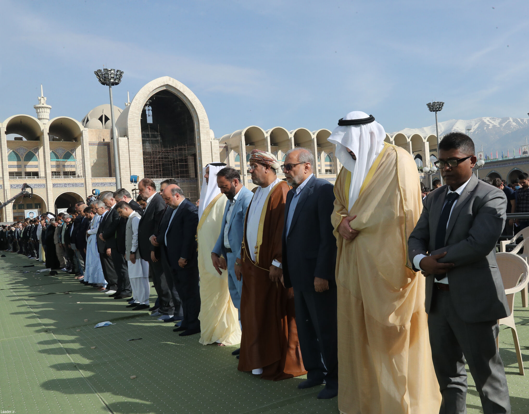 گزارش تصویری از برگزاری نماز عید فطر به امامت آیت الله خامنه‌ای در مصلی تهران