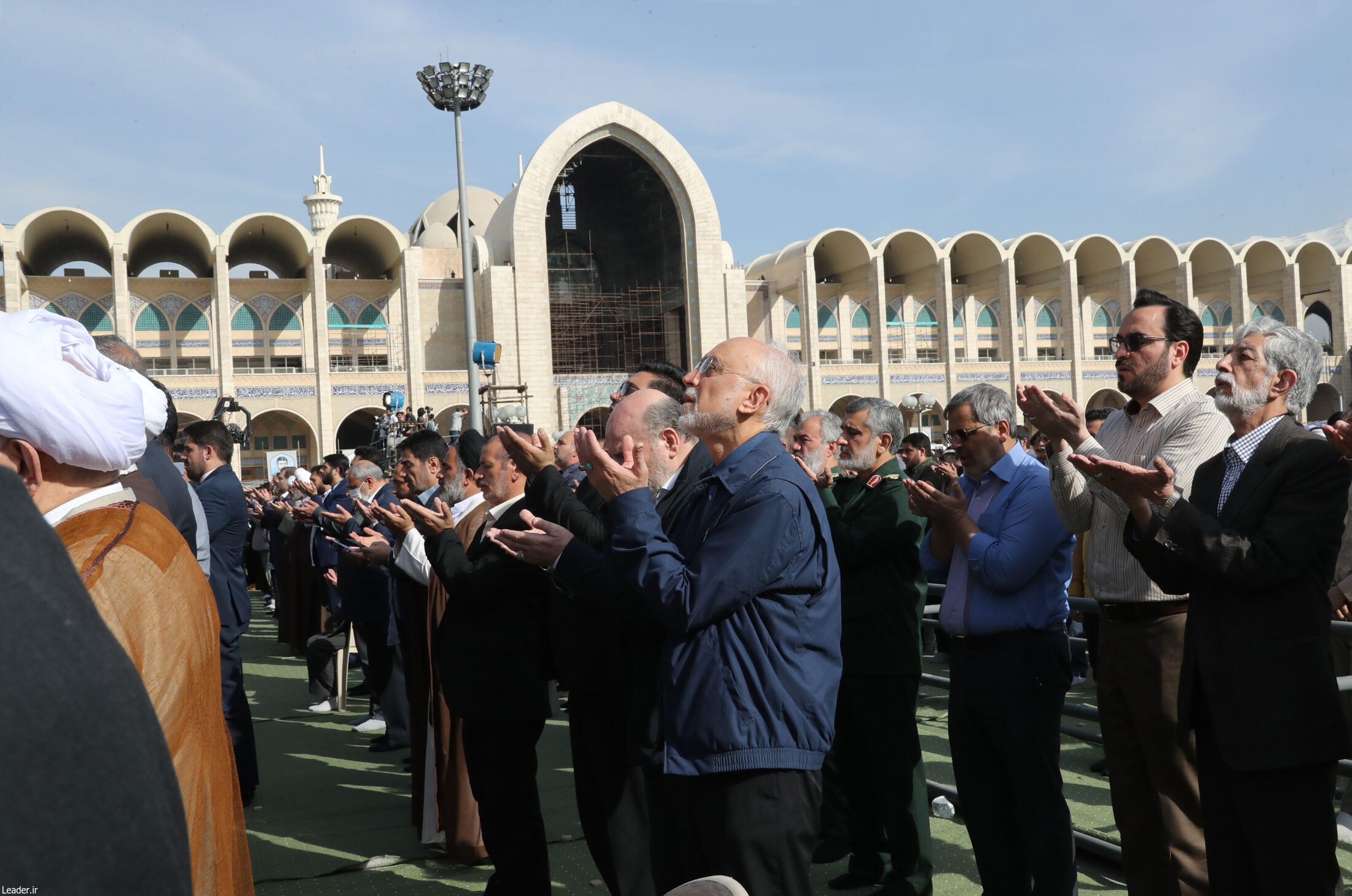 گزارش تصویری از برگزاری نماز عید فطر به امامت آیت الله خامنه‌ای در مصلی تهران