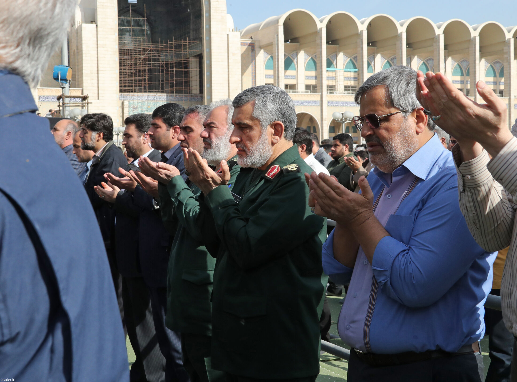 گزارش تصویری از برگزاری نماز عید فطر به امامت آیت الله خامنه‌ای در مصلی تهران