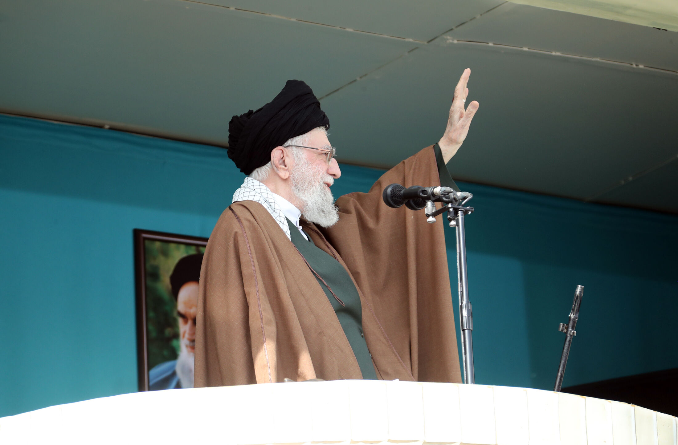 گزارش تصویری از برگزاری نماز عید فطر به امامت آیت الله خامنه‌ای در مصلی تهران