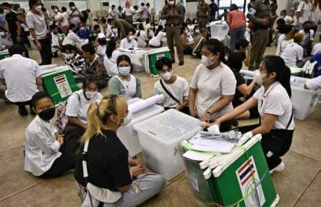 تایلندی‌ها به پای صندوق‌های رای رفتند