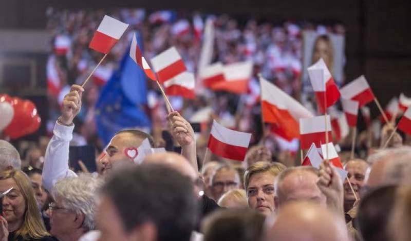 برگزاری انتخابات پارلمانی در لهستان