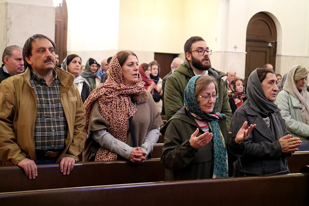 گزارش تصویری از مراسم آغاز سال جدید میلادی 2024 در کلیسای مقدس سرکیس تهران