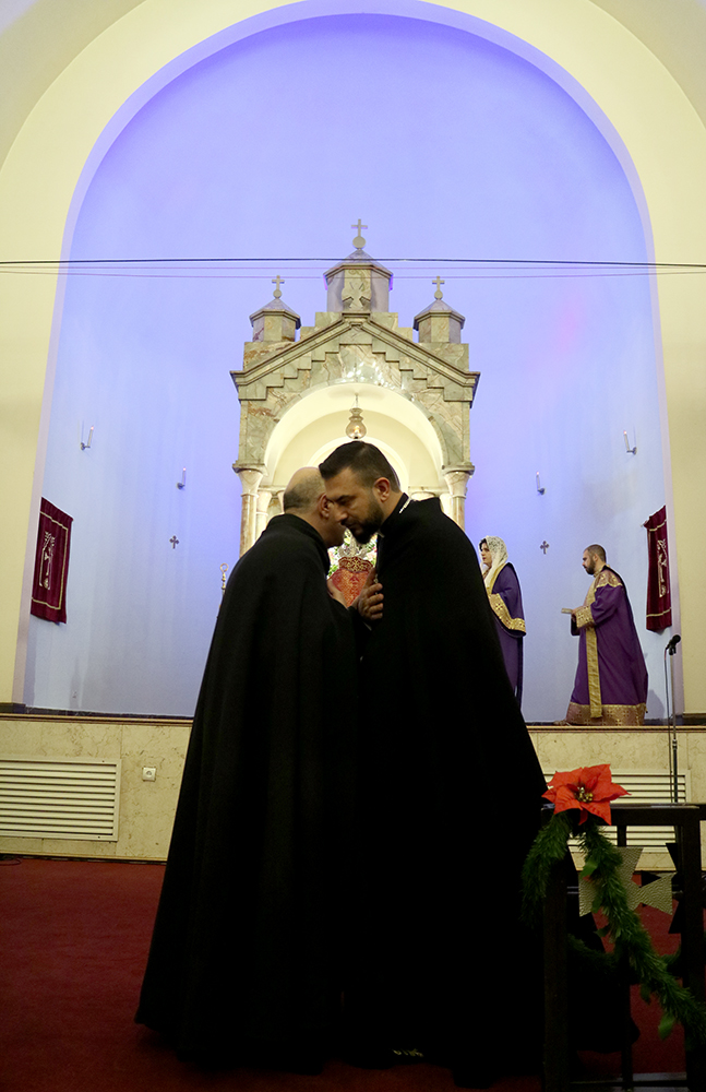 گزارش تصویری از مراسم آغاز سال جدید میلادی 2024 در کلیسای مقدس سرکیس تهران