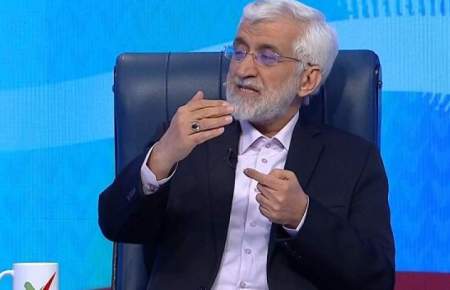 به حضور در گعده‌های سیاسی و لابی ها، اعتقادی ندارم