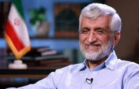 جلیلی: امروز باید از میان جهان فرصت‌ها یا برگشت به عقب و رشد اقتصادی منفی انتخاب کنیم