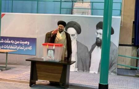 سیدحسن خمینی: امروز را تبدیل به جشن ملی کنیم