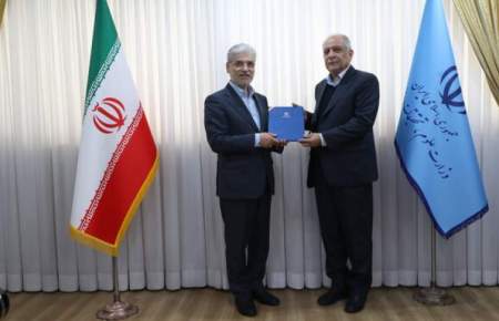سرپرست دانشگاه‌های شهید چمران ‌اهواز ‌و علوم و فنون دریایی خرمشهر منصوب شدند