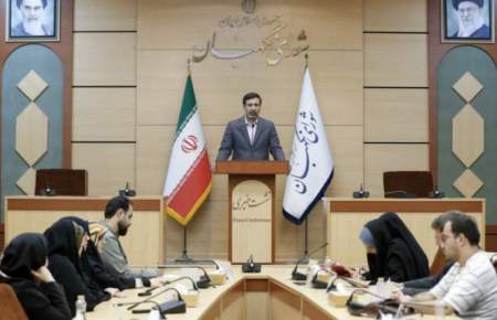 پاسخ روابط عمومی شورای نگهبان درباره مجتمع طبقاتی در مشهد