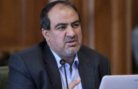 انتقاد عضو شورای شهر از تغییر آیین‌نامه اجرایی رشته‌های تحصیلی مرتبط با انتخاب شهردار