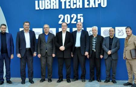 گزارش تصویری از بازدید مدیرعامل شرکت آزمایشگاه فنی و مکانیک خاک از  نهمین نمایشگاه حمل و نقل و تجهیزات وابسته- عکاس: اعظم اسادات پرندین  